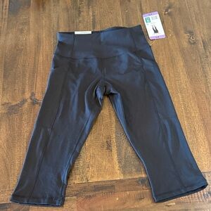 32 Degrees Black Cropped Leggings